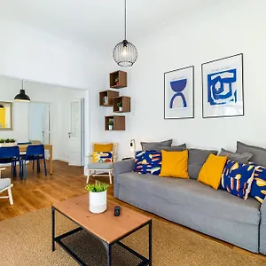 https://chagas-17-by-expert-tradition.hotels-lisbon-portugal.com